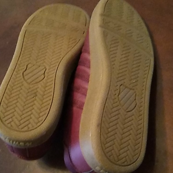 Kswiss - Picture 2 of 3